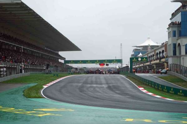 Formula 1'de Türkiye Grand Prix'si 1-3 Ekim 2027 tarihlerinde yapılacak