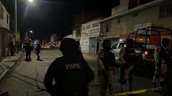 Meksika'da bara silahlı saldırı: 12 ölü, 3 yaralı - Mexico city haber