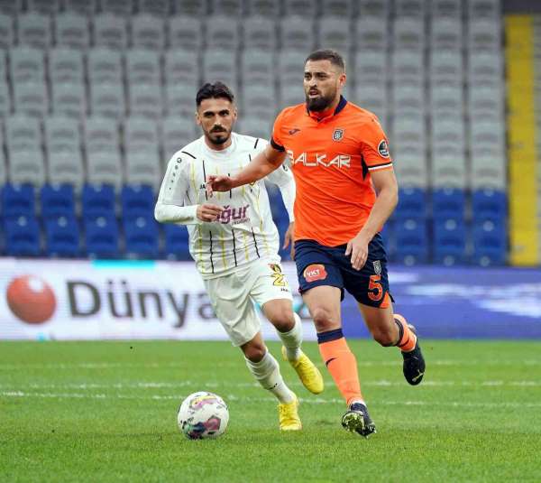Spor Toto Süper Lig: Medipol Başakşehir: 1 - İstanbulspor: 0 - İstanbul haber