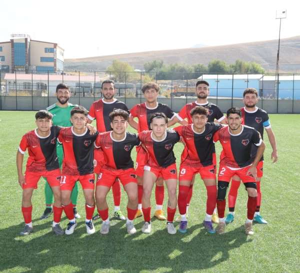 Van Büyükşehir Belediyespor, Altay Eğitim Kültür Spor'u 2-0 yendi - Van haber
