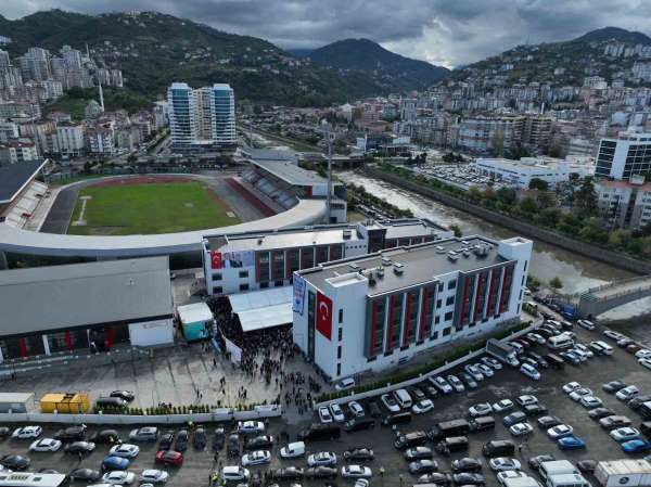 Milli Eğitim Bakanı Tekin ve Gençlik ve Spor Bakanı Bak Trabzon'da açılışa katıldı