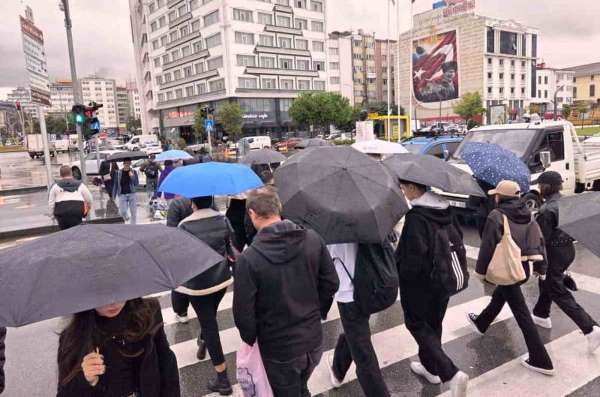 Samsun'da yağmur etkili oldu