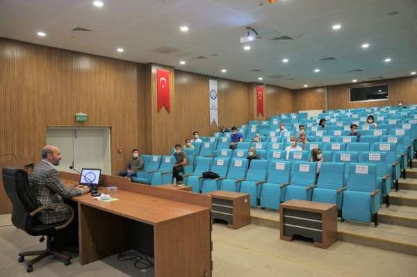 Şırnak Üniversitesinde aday memur temel eğitimi tamamlandı