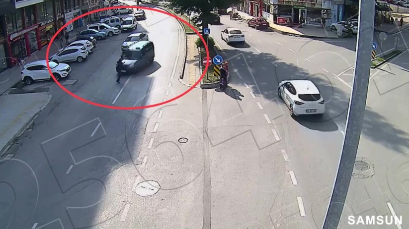 Ticari aracın çarptığı bisiklet sürücüsü havada taklalar attı