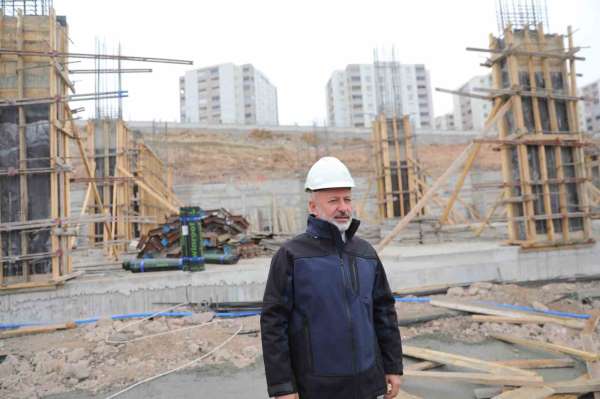 Başkan Çolakbayrakdar, 'Dezavantajlı kardeşlerimize özel eğitim yuvası kazandırıyoruz'