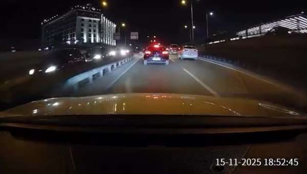 Bursa'da zincirleme kaza kameraya yansıdı