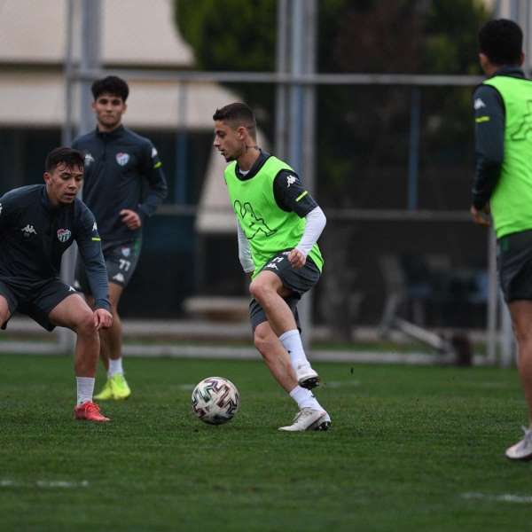 Bursaspor'da İstanbulspor maçı hazırlıkları başladı