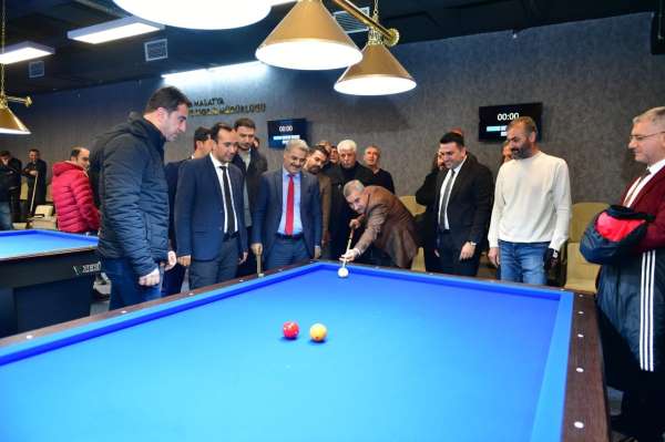 Yeşilyurt'ta 1.Ödüllü Üç Bant Bilardo Turnuvası heyecanı