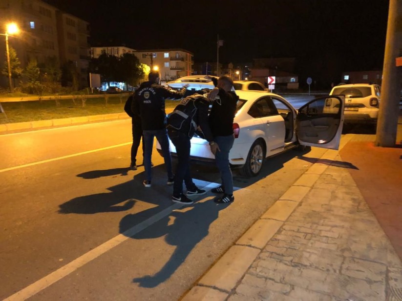 Kumar oynayan kişilere 20 bin 275 TL ceza