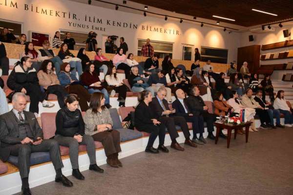 Anadolu Üniversitesi'nde 'Yapay Zekâ ve Sağlık' semineri düzenlendi