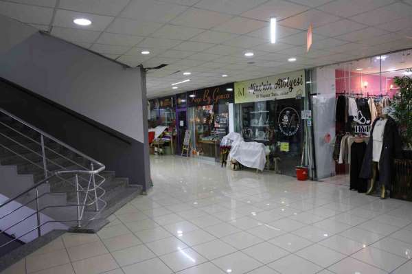 Kırşehir'de soğuk hava tarihi çarşıları sessizliğe bürüdü