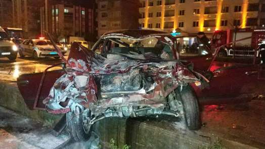 Samsun'da 5 aracın karıştığı kazada 4 kişi yaralandı 
