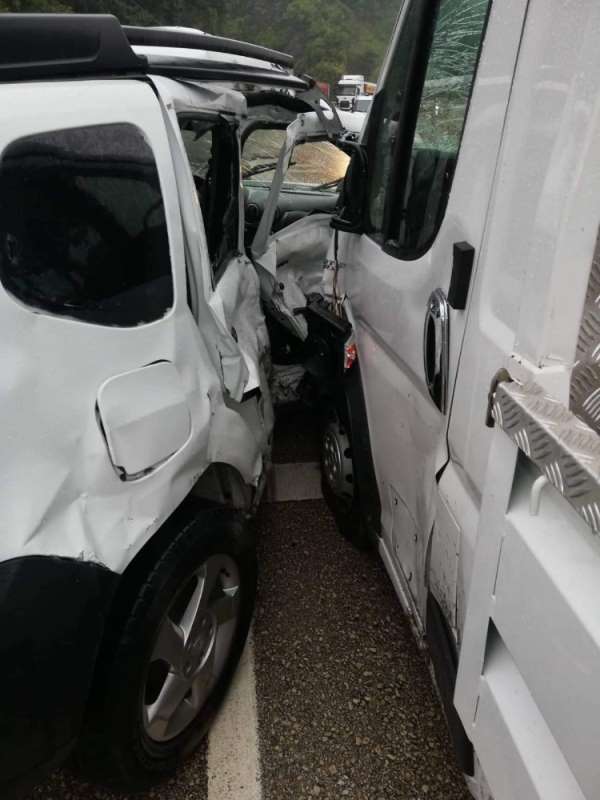 Yenice'de trafik kazası : 1 yaralı 