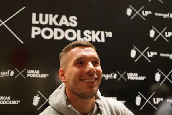 (Özel Haber) Antalyaspor, Podolski ile prensipte anlaştı 