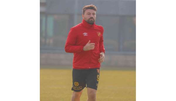 Göztepe'de Hüsamettin geri döndü