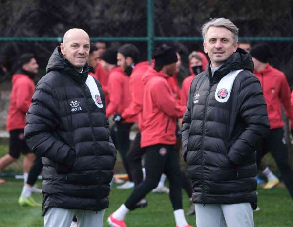 Fatih Karagümrük, Orhan Ak'a emanet