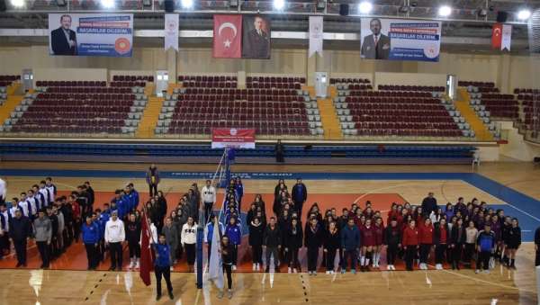 Filede yarı final vizesi alan liseliler belli oldu
