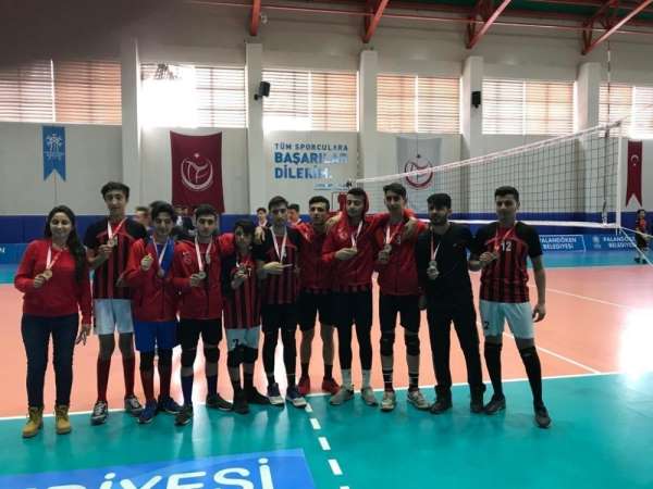 Vanlı sporcular Türkiye finallerine gitmeye hak kazandı 