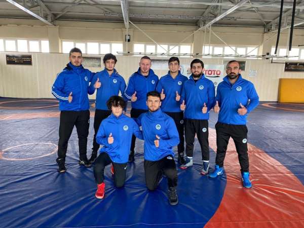 Olimpik Grekoromende Büyükşehirli 5 sporcu Milli takıma seçildi