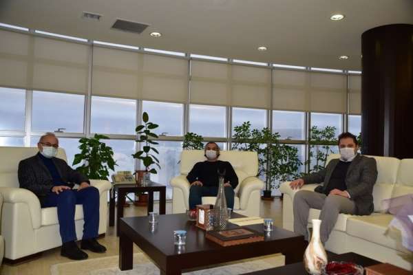Rektör Ünal: 'Ziraat mühendisliğini daha cazip hâle getirmek elzem'