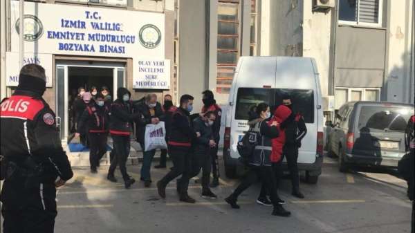 Şehit, gazi ve çocukları adına binlerce lira toplayıp dolandırmışlardı: 22 kişi adliyede