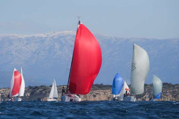 Eayk - Çeşme Marina Kış Trofesi 3. ayak yarışları gerçekleşti