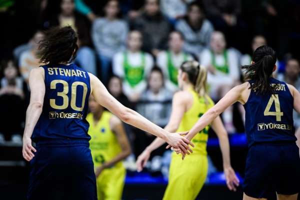 FIBA Kadınlar Euroleague: Sopron Basket: 62 - Fenerbahçe: 82 - İstanbul haber