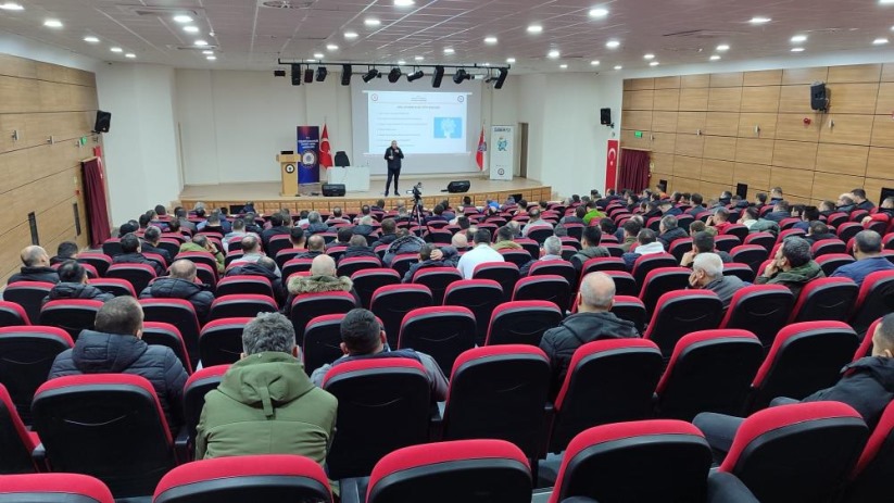 Samsun'da özel güvenlik görevlilerine 'Dolandırıcılık Bilgilendirme Eğitimi'