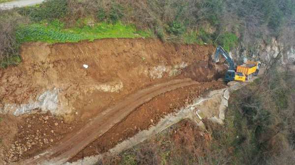 Ordu'da dar yollar genişletiliyor