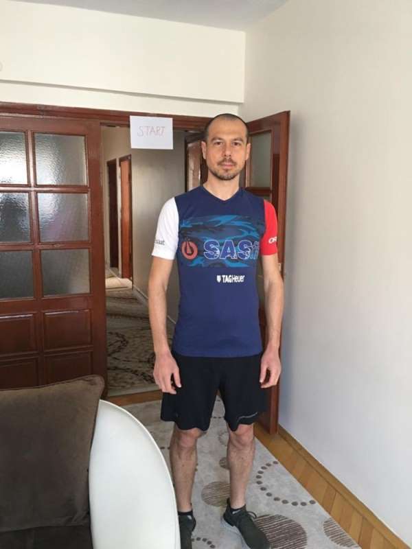 Evde maraton koştu
