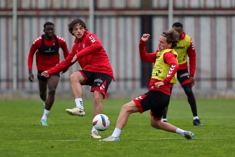 Samsunspor'da, Alanyaspor mesaisi sürüyor