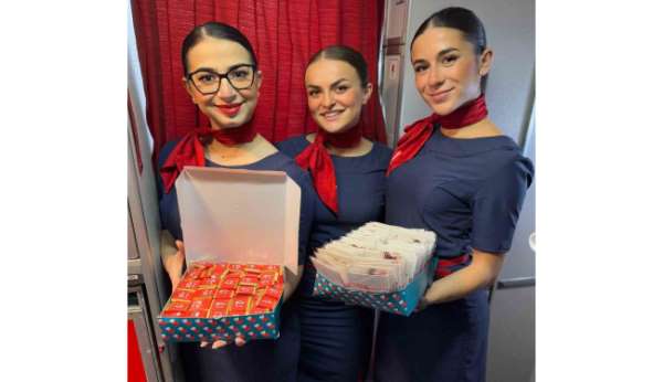 Corendon Airlines, 20'nci yılını binlerce yolcusuyla coşkuyla kutladı