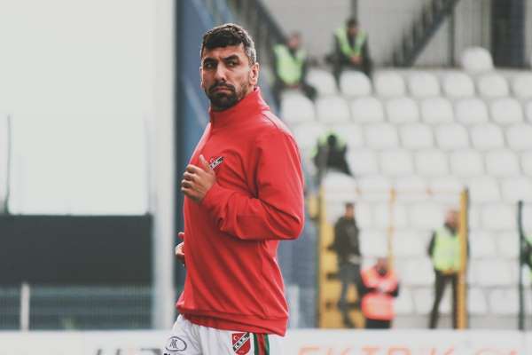 Karşıyaka'da Hakan Barış, çalışmalara başladı
