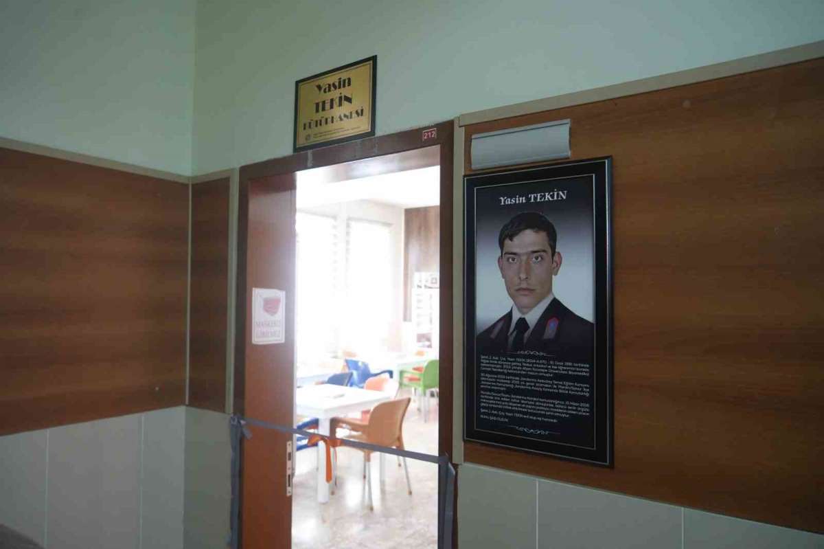 Şehit Yasin Tekin'in adı okula açılan kütüphanede yaşatılacak
