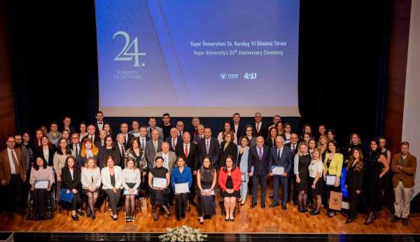 Yaşar Üniversitesi'nde 24'üncü yaş gururu