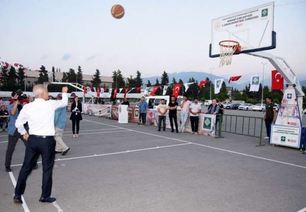 Sokak Basketbol Turnuvası Başkan Kara'nın atışıyla başladı - Osmaniye haber