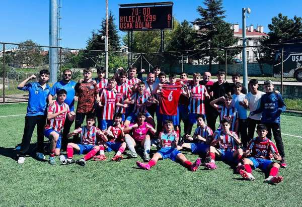 1299 Bilecik Spor, Uşak Bölmespor'a gol oldu yağdı