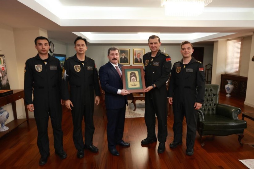 SOLOTÜRK ve Türk Yıldızları'ndan Samsun çıkarması