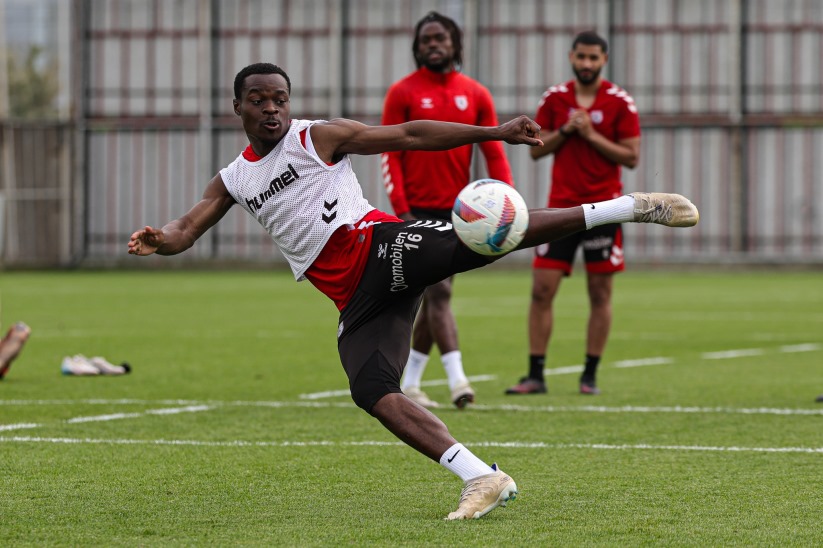 Samsunspor, maç saatini beklemeye başladı