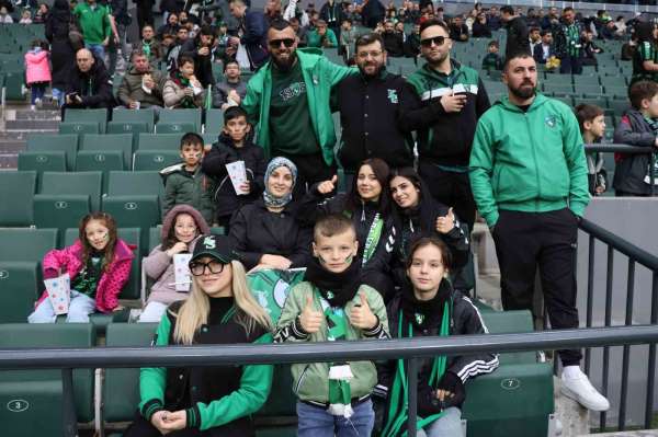 Kocaelispor'da ailelere ve öğrencilere kombinelerde yüzde 41 indirim