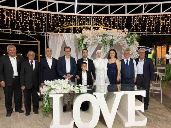 Manisa'da şehit Mehmet Uyar'ın kardeşi evlendi