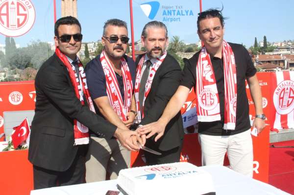 Antalyaspor, Fraport TAV ile isim sponsorluğunu 2 yıl uzattı