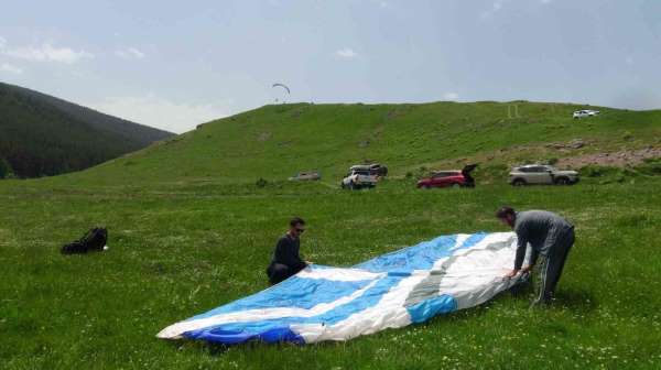 Artvin'de P2 Yamaç Paraşütü Eğitimi tamamlandı