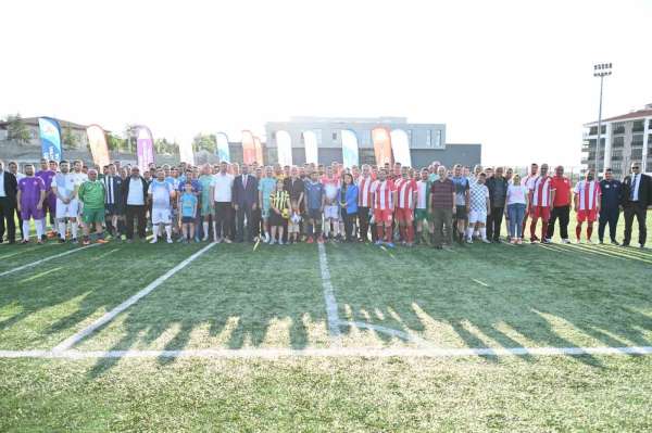 Isparta Belediyesi'nde personel futbol turnuvası heyecanı başladı