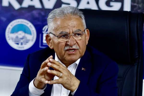 Kayserispor Onursal Başkanı Büyükkılıç: 'Herkes üzerine düşeni yaparsa başarırız'