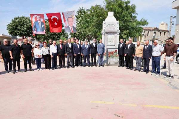 Menemenliler Şehit Kemal Bey'i unutmadı