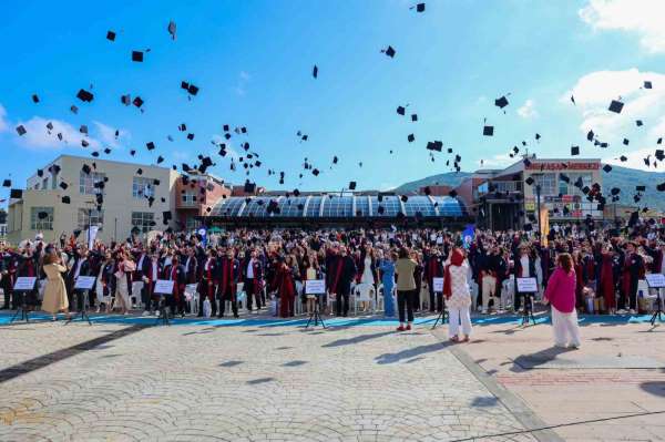 OMÜ Mühendislik Fakültesi mezunlarını geleceğe uğurladı