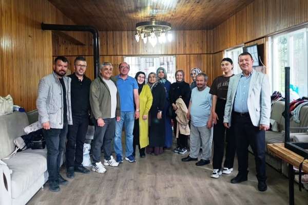 Simav'da üniversite öğrencilerine moral ve motivasyon kampı