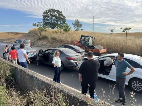 Tekirdağ'da 500 metre arayla iki zincirleme kaza