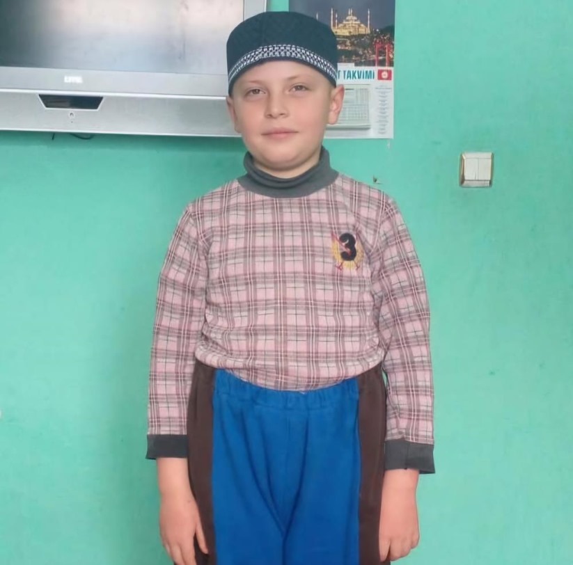 Samsun'da gölette boğulma tehlikesi geçiren çocuğu imam kurtardı